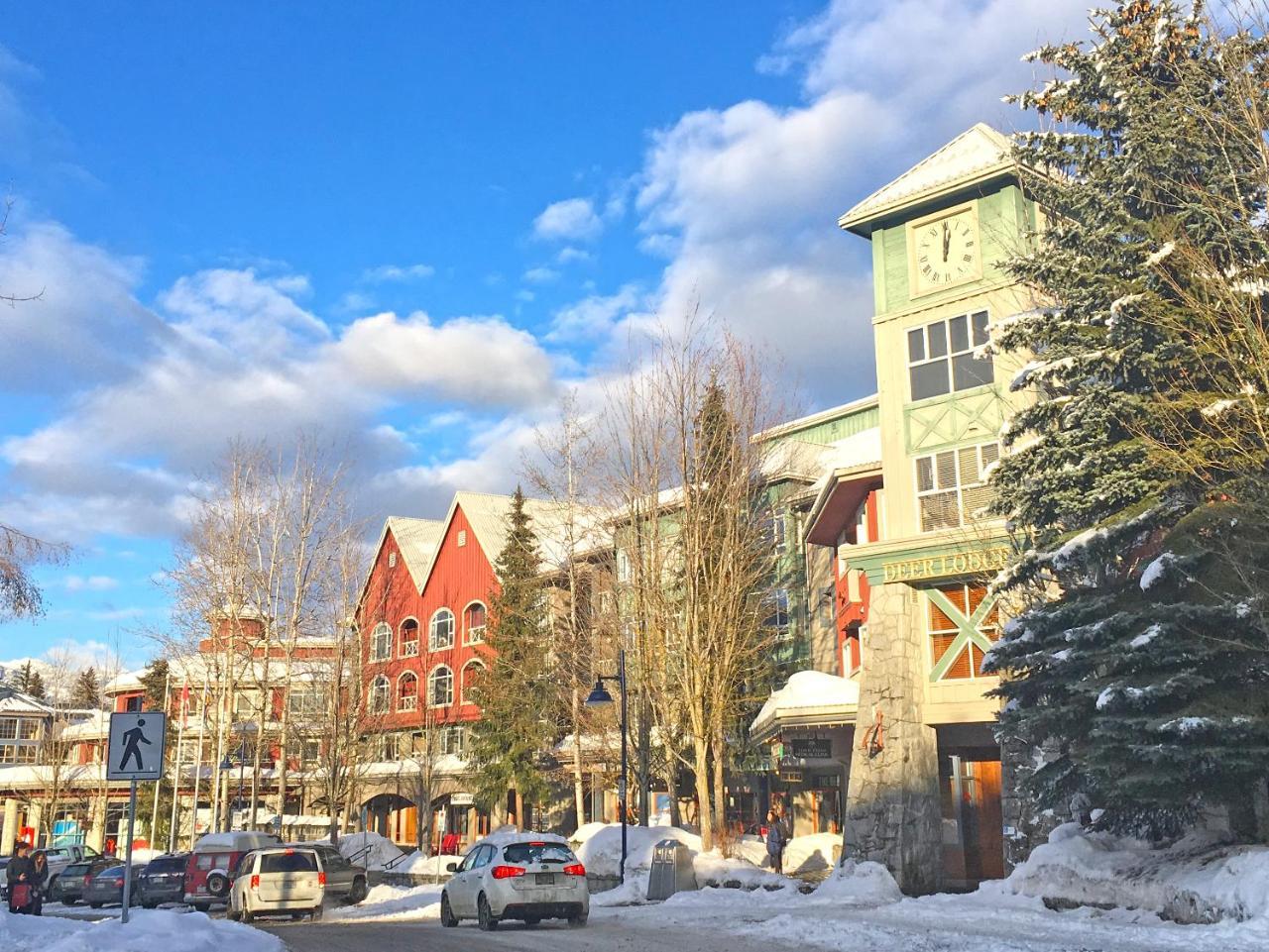 Whistler Town Plaza By Latour Hotels And Resorts Exterior photo